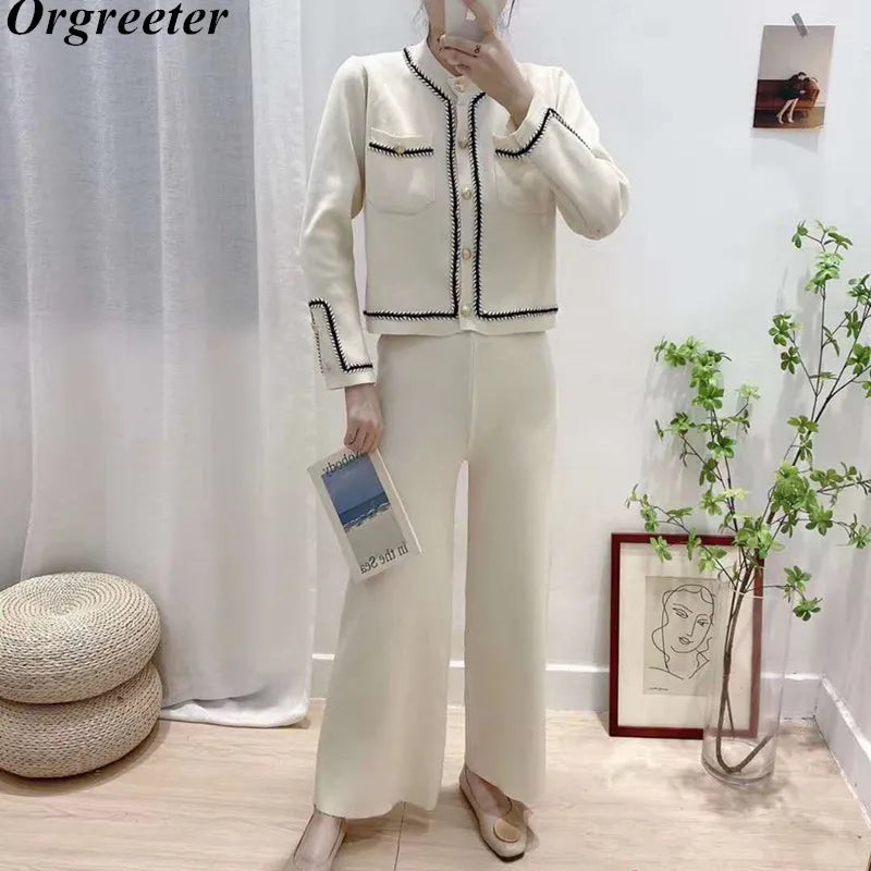 Fashion Brief Temperament Knitted Casual Set