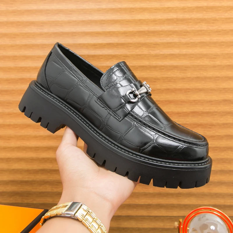 Neue Retro-Herrenschuhe