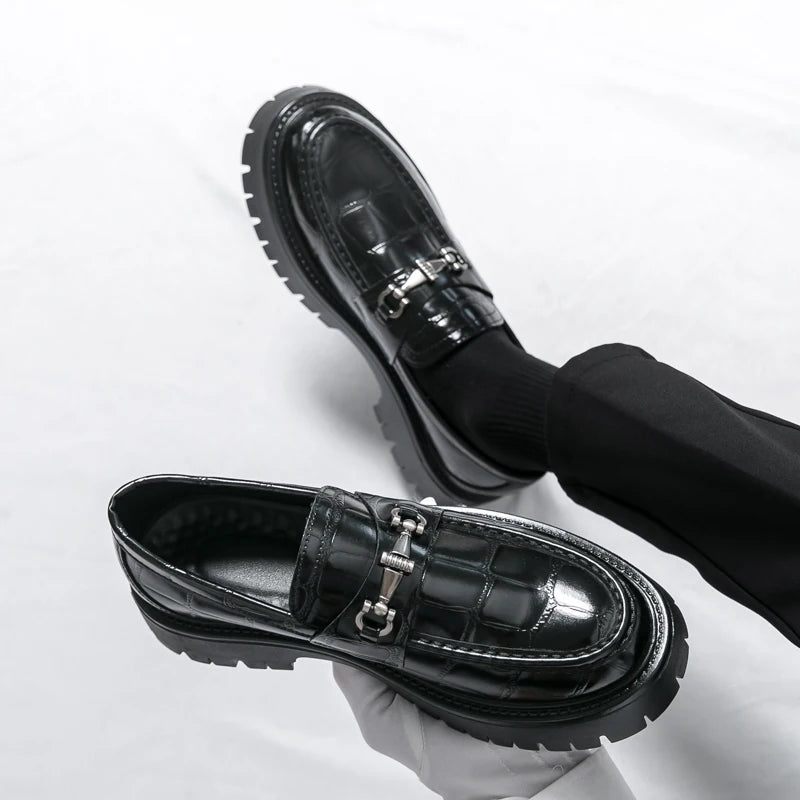 Neue Retro-Herrenschuhe