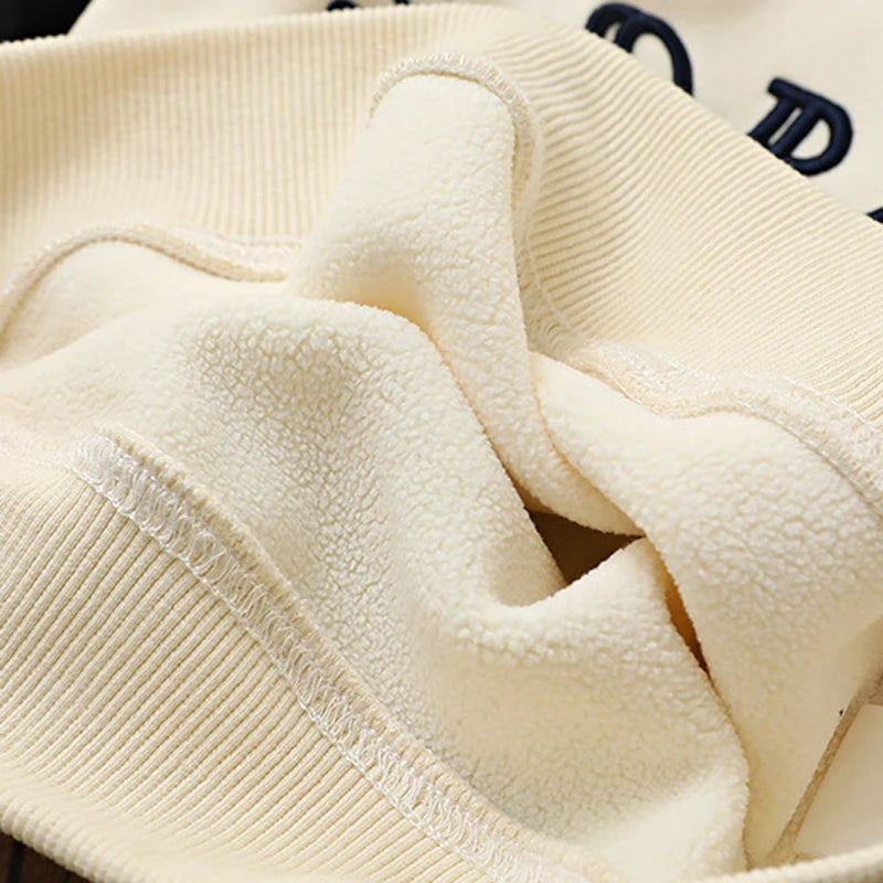 Neues warmes Fleece-Sweatshirt für Jungen