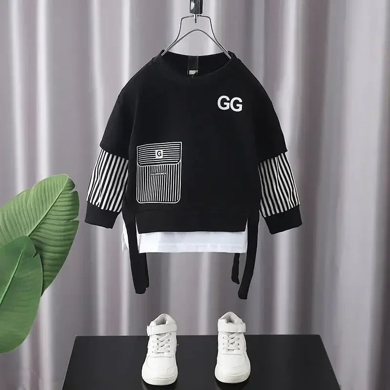 Elegantes Jungen Set